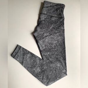 Lululemon Wunder Under Low-Rise Tight *Full-On Luxtreme 28"